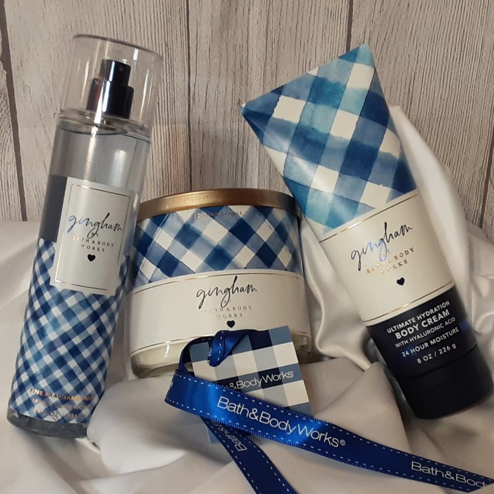 BATH & BODY WORKS 'GINGHAM' CANDLE, BODY CARE GIFT SET 3-PIECE